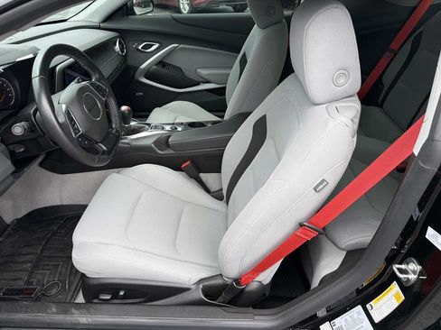 Used 2023 Chevrolet Camaro LT w/ Technology Package RWD image 16