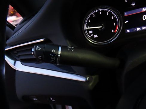 Used 2022 Buick Enclave Essence w/ Experience Buick Package image 32