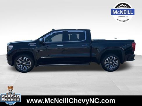 Used 2023 GMC Sierra 1500 Denali w/ Denali Reserve Package AWD/4WD image 5
