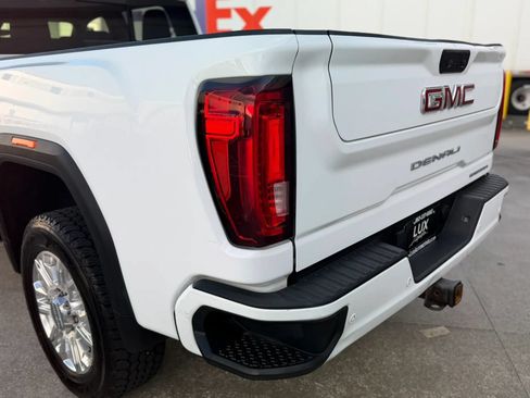 Used 2020 GMC Sierra 2500 Denali w/ Denali Ultimate Package AWD/4WD image 14