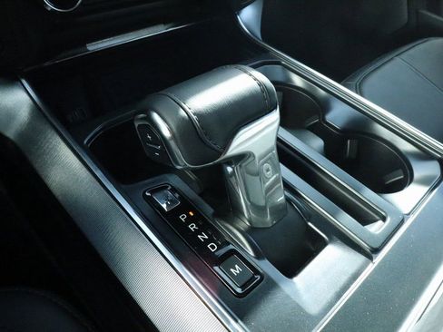 New 2025 Ford F150 Platinum w/ FX4 Off-Road Package image 9