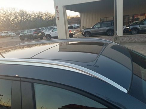 Used 2024 MAZDA CX-50 AWD 2.5 S w/ Premium Package image 6