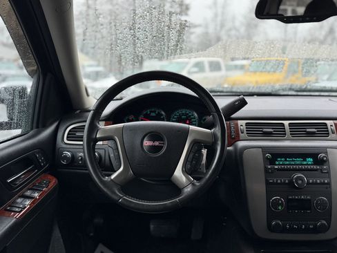 Used 2013 GMC Sierra 2500 SLT w/ SLT Convenience Package image 14