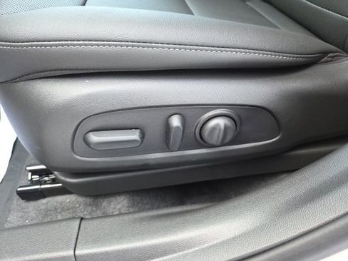 New 2026 Chevrolet Trax ACTIV w/ Driver Confidence Package image 36