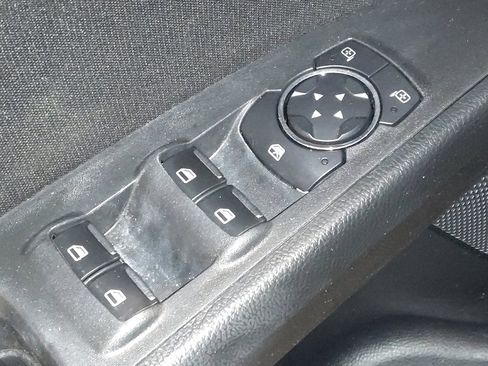 Used 2020 Ford Fusion SE image 27