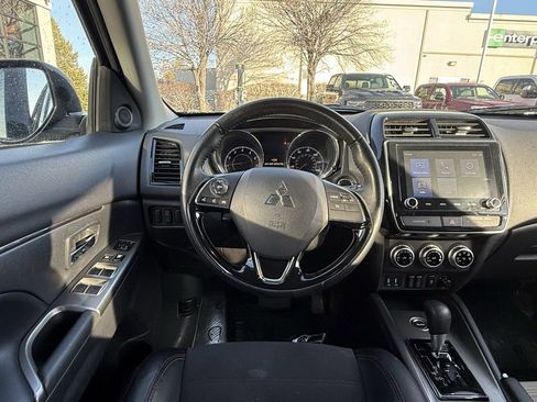Used 2024 Mitsubishi Outlander Sport SE image 22