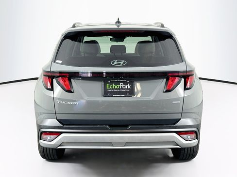 Used 2025 Hyundai Tucson SEL AWD/4WD image 7