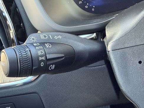 New 2026 Volvo XC60 B5 Core image 28