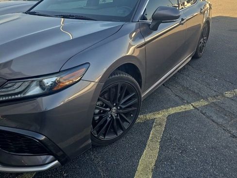 Used 2021 Toyota Camry XSE image 1