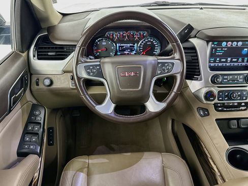 Used 2019 GMC Yukon SLT RWD image 15