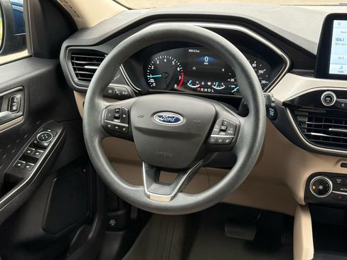 Used 2020 Ford Escape SE AWD/4WD image 12