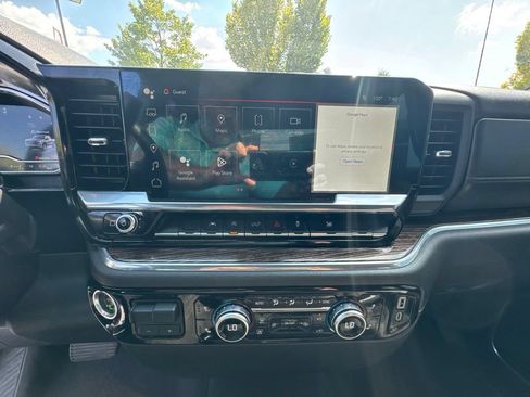 Used 2023 GMC Sierra 1500 Elevation AWD/4WD image 13