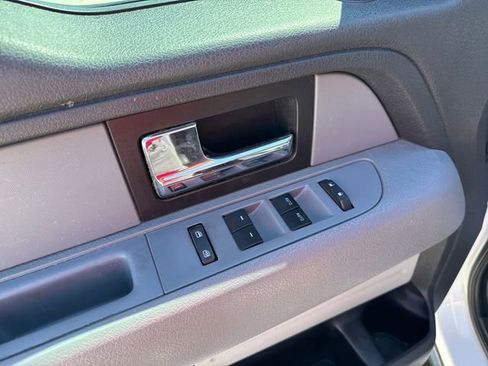 Used 2013 Ford F150 XLT w/ Luxury Equipment Group image 11