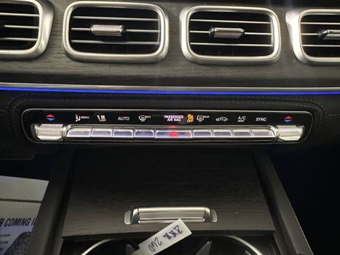 New 2026 Mercedes-Benz GLS 63 AMG 4MATIC image 19