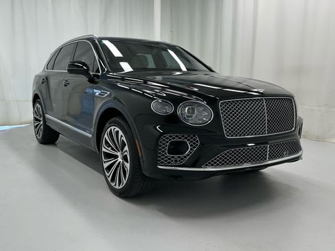 Used 2023 Bentley Bentayga AWD/4WD image 2