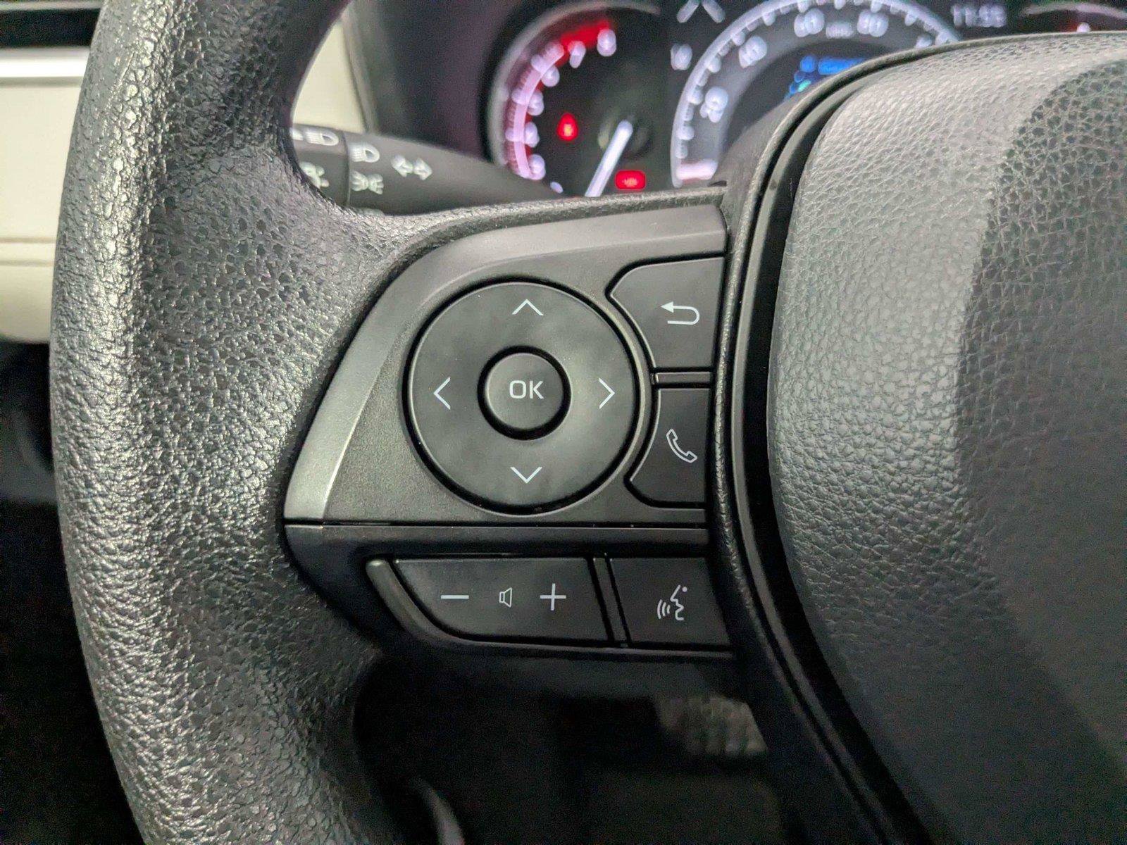 Certified 2025 Toyota RAV4 XLE w/ Convenience Package FWD image 17