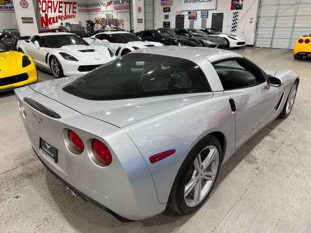 Used 2009 Chevrolet Corvette Coupe w/ Preferred Equipment Group RWD image 20