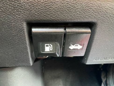 Used 2023 Nissan Kicks SV FWD image 26
