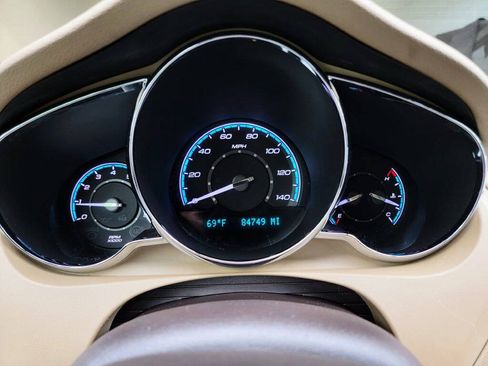 Used 2010 Chevrolet Malibu LS FWD image 3