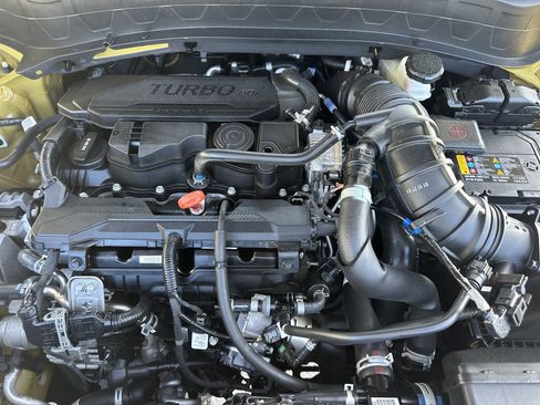 Used 2024 Kia Seltos SX w/ SX Sunroof Package image 9