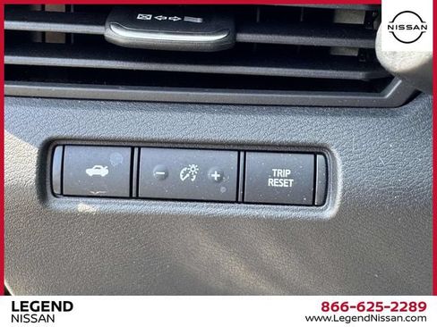 Used 2025 Nissan Altima 2.5 SR FWD image 22