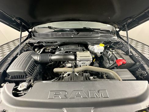 Used 2023 RAM 1500 Big Horn AWD/4WD image 33