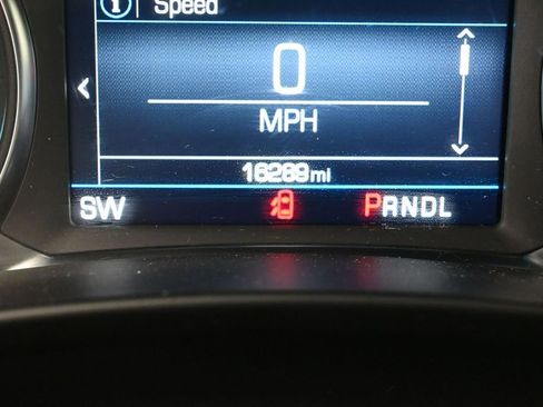 Used 2023 Chevrolet Equinox RS AWD/4WD image 15