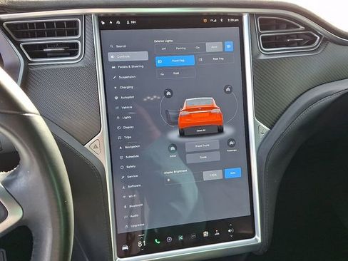 Used 2017 Tesla Model X 100D image 28