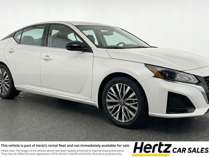Used 2025 Nissan Altima 2.5 SV