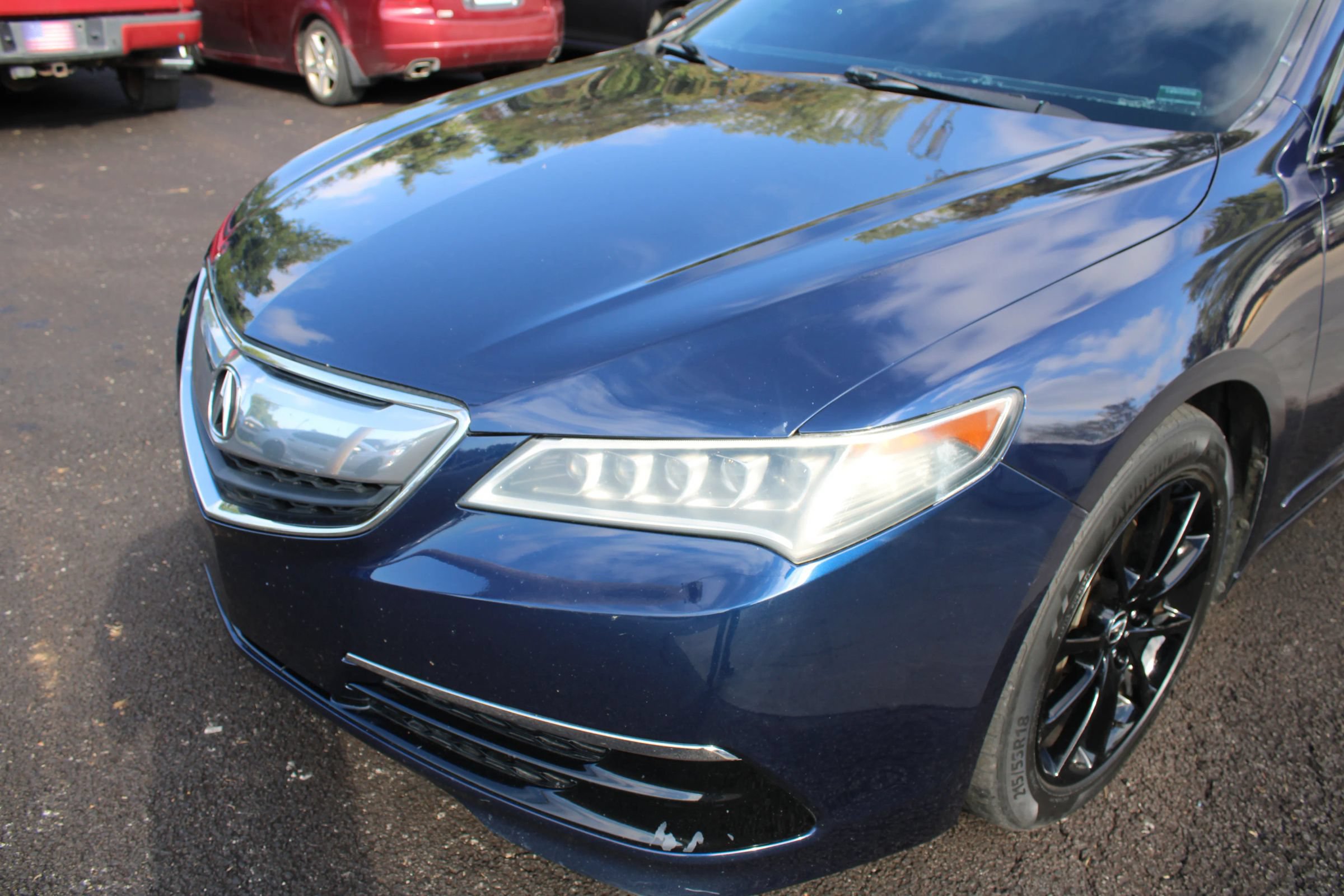 Used 2015 Acura TLX w/ Technology Package FWD image 3