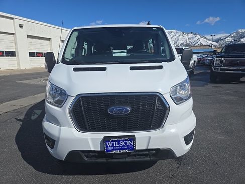 Used 2022 Ford Transit 350 XLT image 2