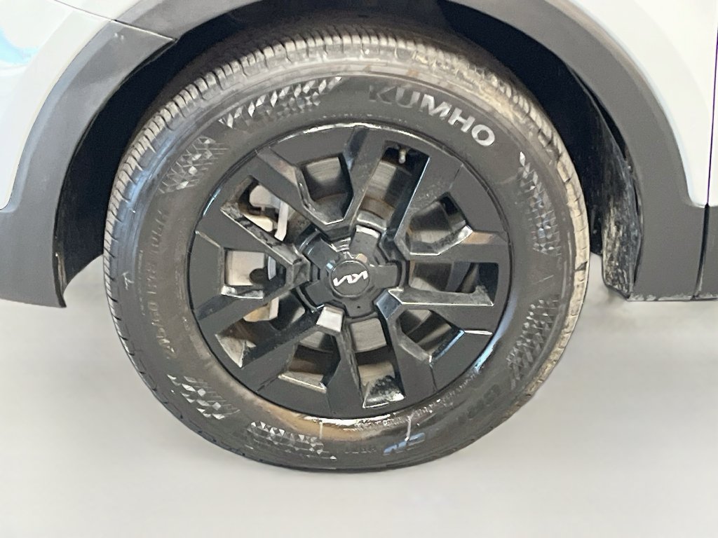 Used 2023 Kia Telluride SX X-Line AWD/4WD image 34