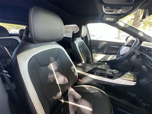 New 2025 Kia EV6 GT-Line image 27