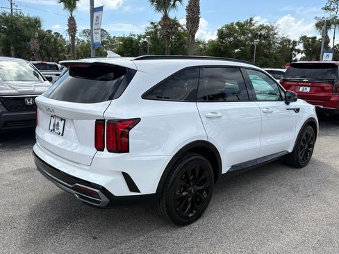 Used 2023 Kia Sorento SX FWD image 7
