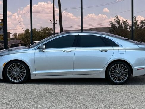 Used 2016 Lincoln MKZ AWD w/ Equipment Group 300A Reserve image 4