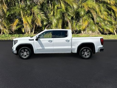 Used 2025 GMC Sierra 1500 SLT RWD image 8