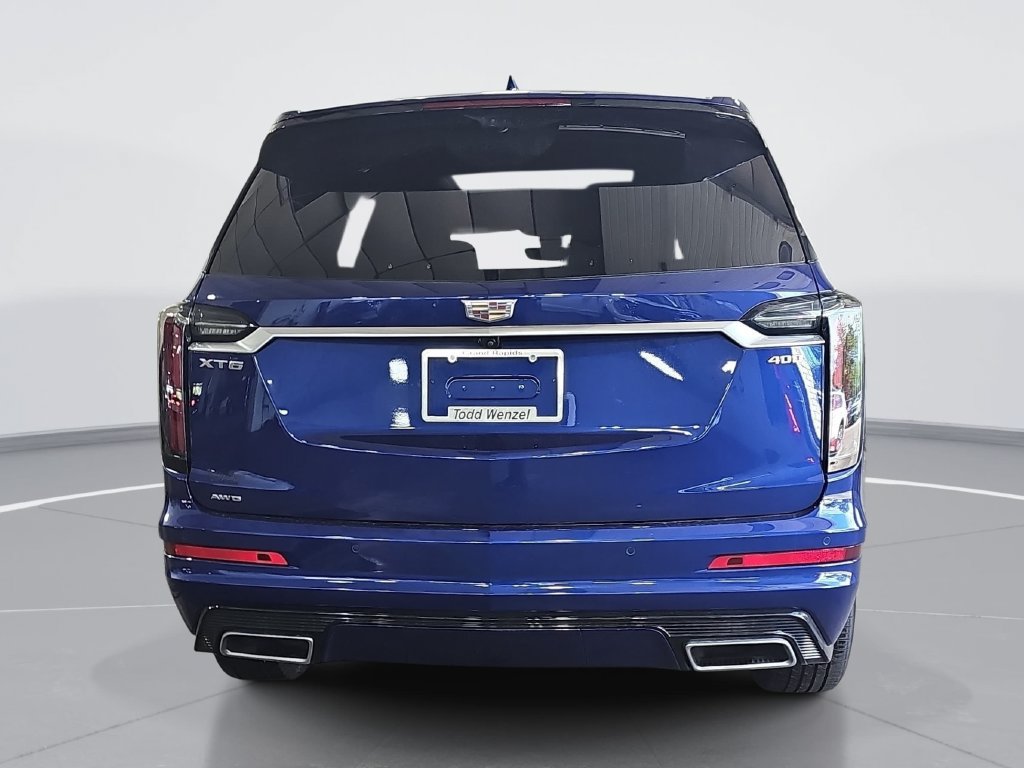Used 2024 Cadillac XT6 Sport w/ Technology Package AWD/4WD image 5