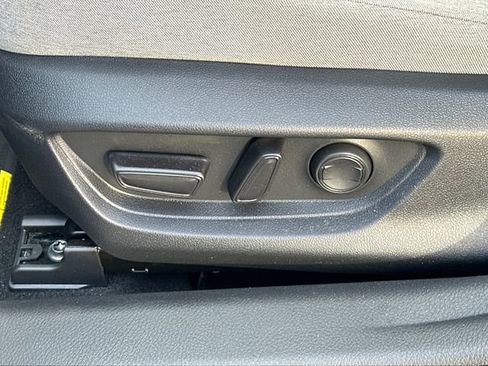 Used 2026 Toyota Camry LE w/ Convenience Package image 15