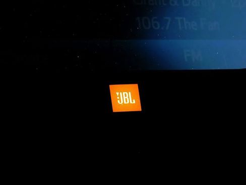 Used 2018 Toyota Prius Prime Advanced image 18