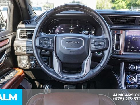 Used 2024 GMC Yukon Denali Ultimate AWD/4WD image 30