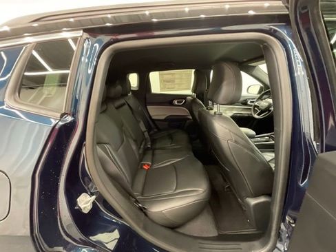 New 2026 Jeep Compass Limited AWD/4WD image 25