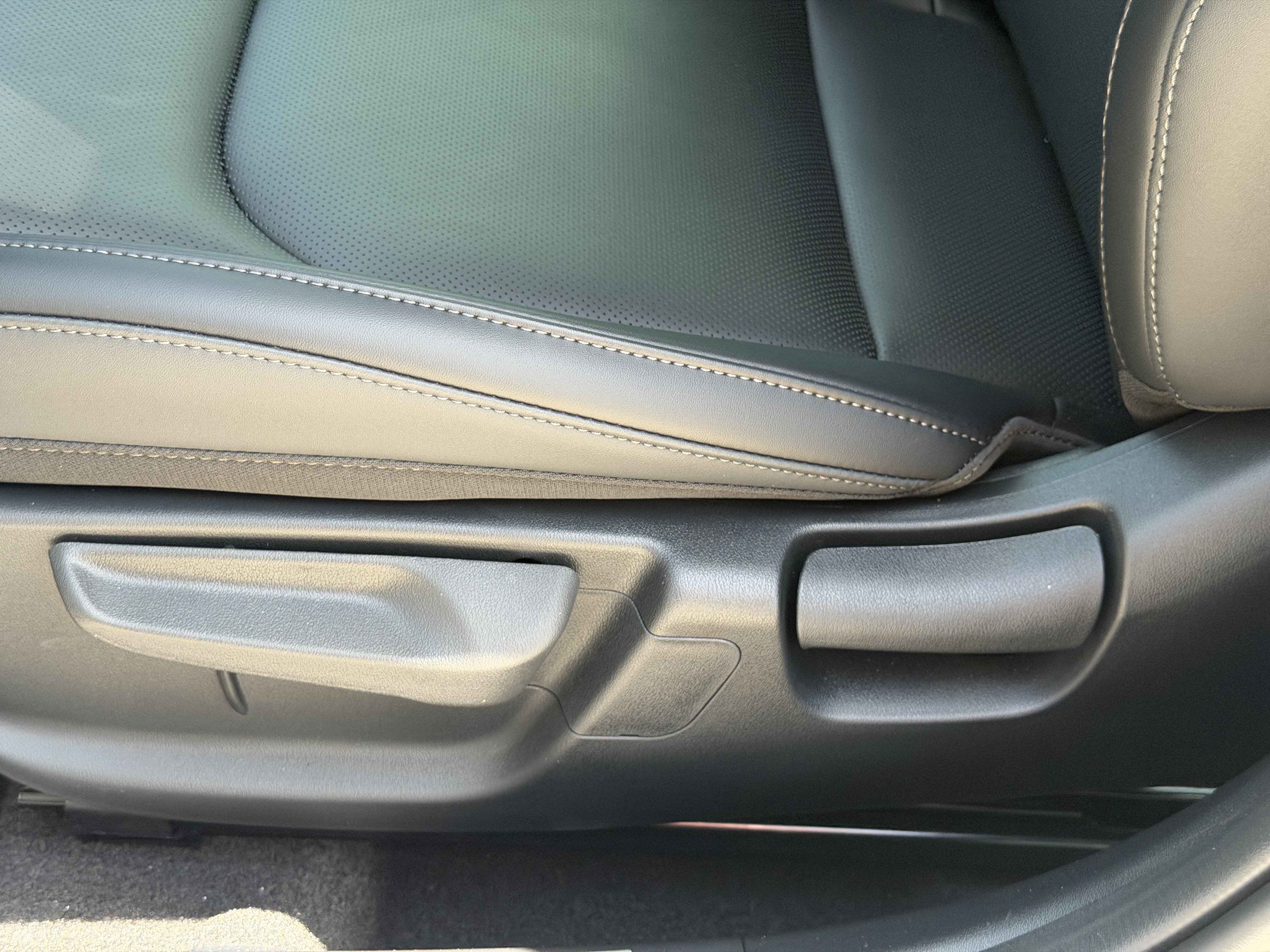 New 2026 Kia K4 EX FWD image 16