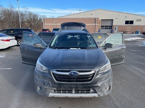 Used 2021 Subaru Outback Limited image 23