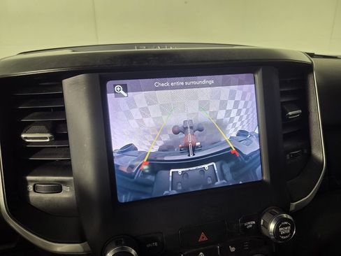 Used 2021 RAM 1500 Big Horn AWD/4WD image 13