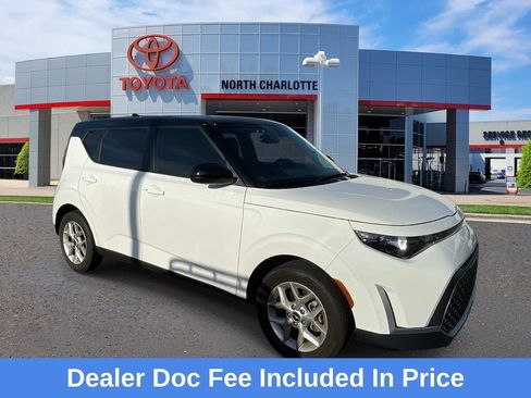 Used 2025 Kia Soul S FWD image 1