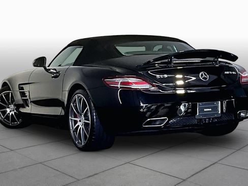 Used 2012 Mercedes-Benz SLS AMG Roadster image 11