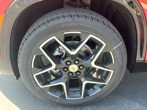 New 2026 Chevrolet Traverse High Country w/ LPO, Floor Liner Package AWD/4WD image 31