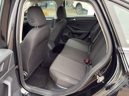 Used 2024 Volkswagen Jetta S image 8