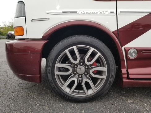 Used 2012 GMC Savana 1500 1500 image 6