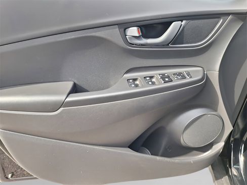 Used 2023 Hyundai Kona SEL w/ Cargo Package image 28